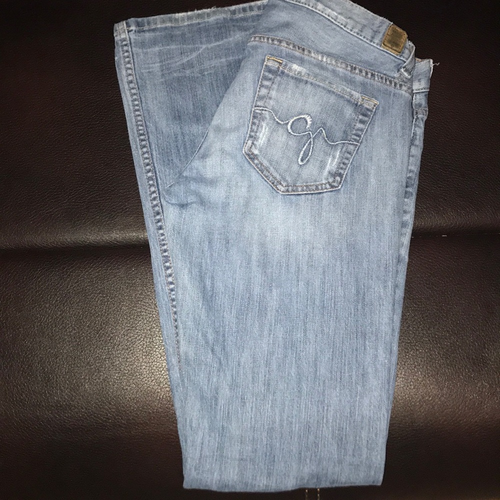 Guess Jeans - Picture 2 of 3